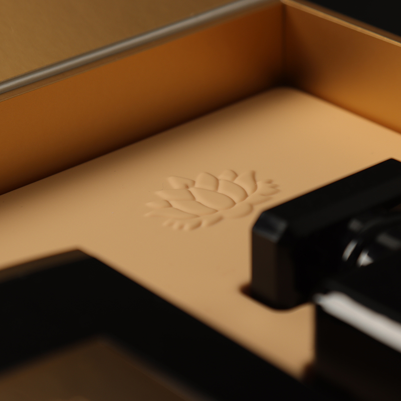 Perfume box
